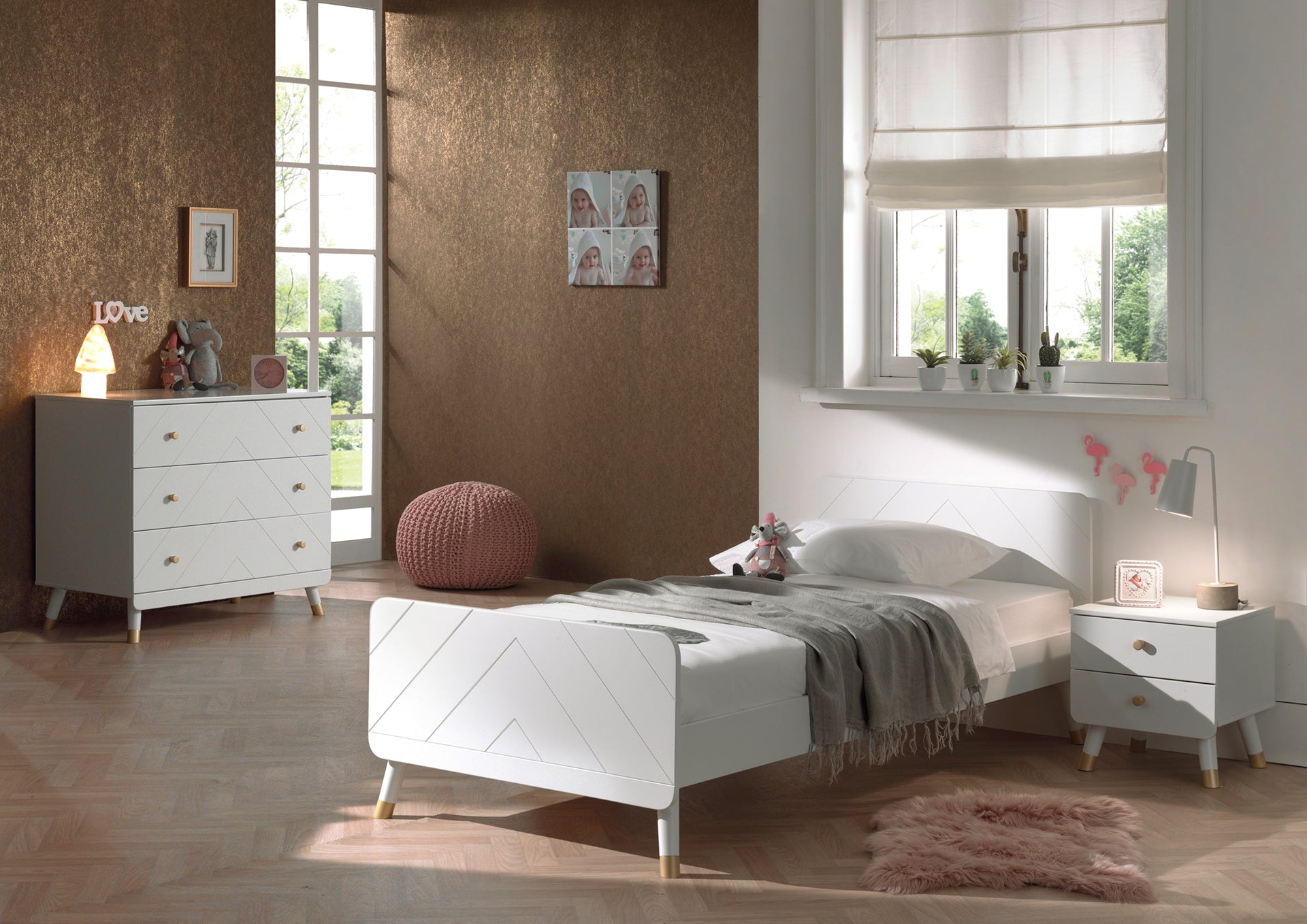 Vipack Billy Kids Bed With Bedside Drawers & Chest Of Drawers - White