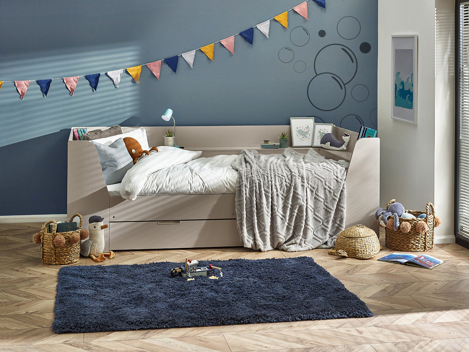 Julian Bowen Cyclone Daybed - Taupe