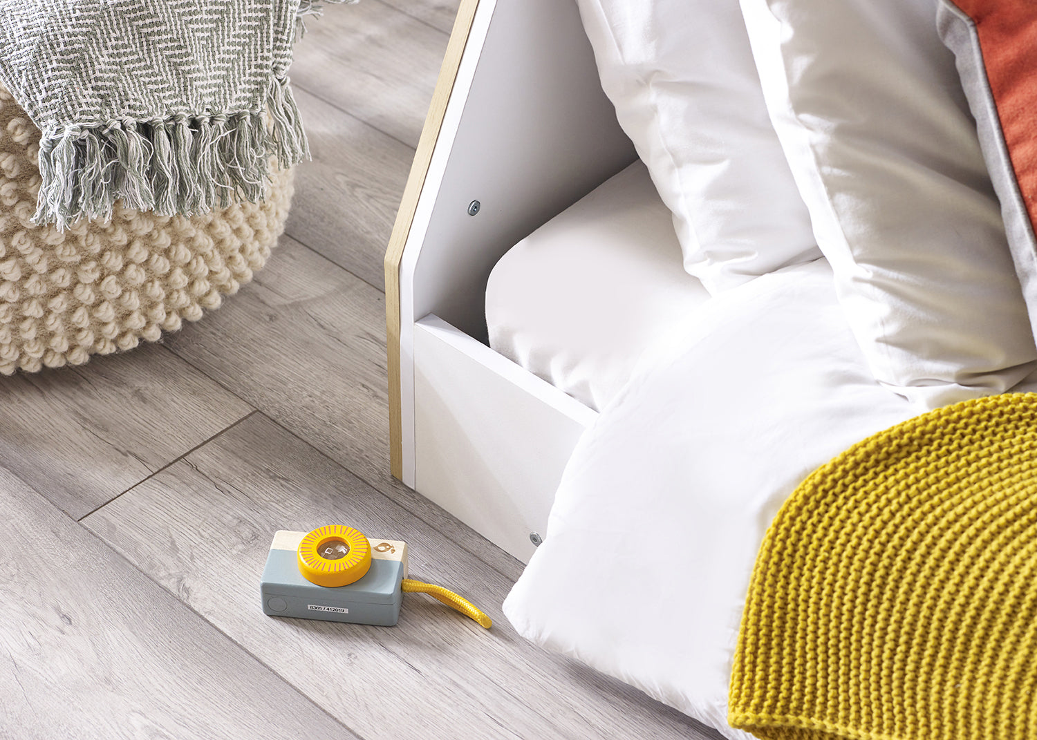 Julian Bowen Festival Tent Bed - White