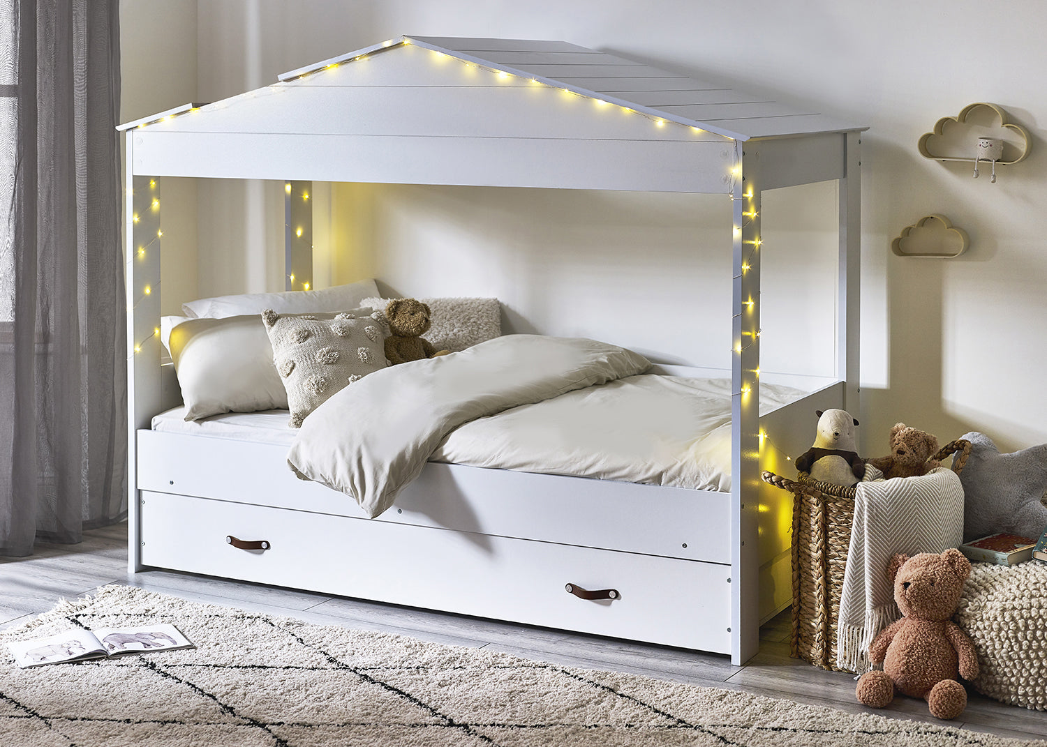 Julian Bowen Hazel Low Sleeper - White