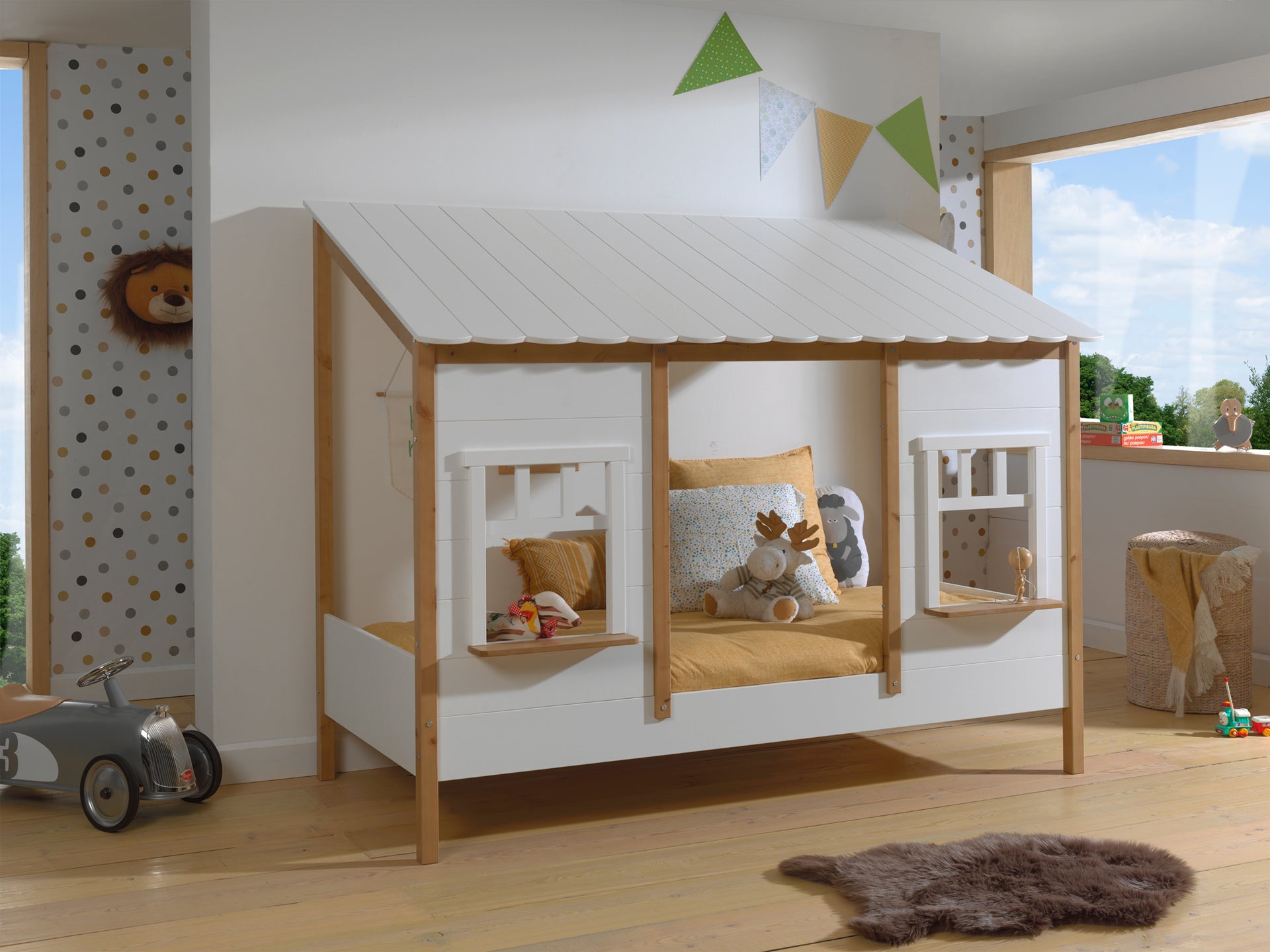 Vipack Country House Bed with Windows & Trundle - White/Natural