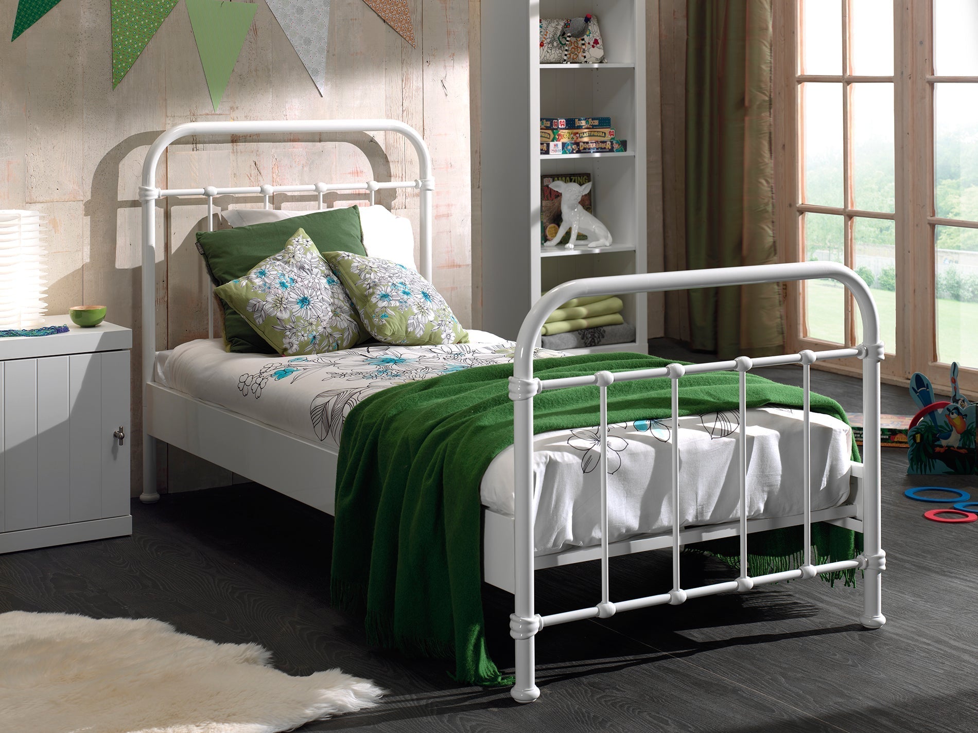 Vipack New York Kids Single Metal Bed - White
