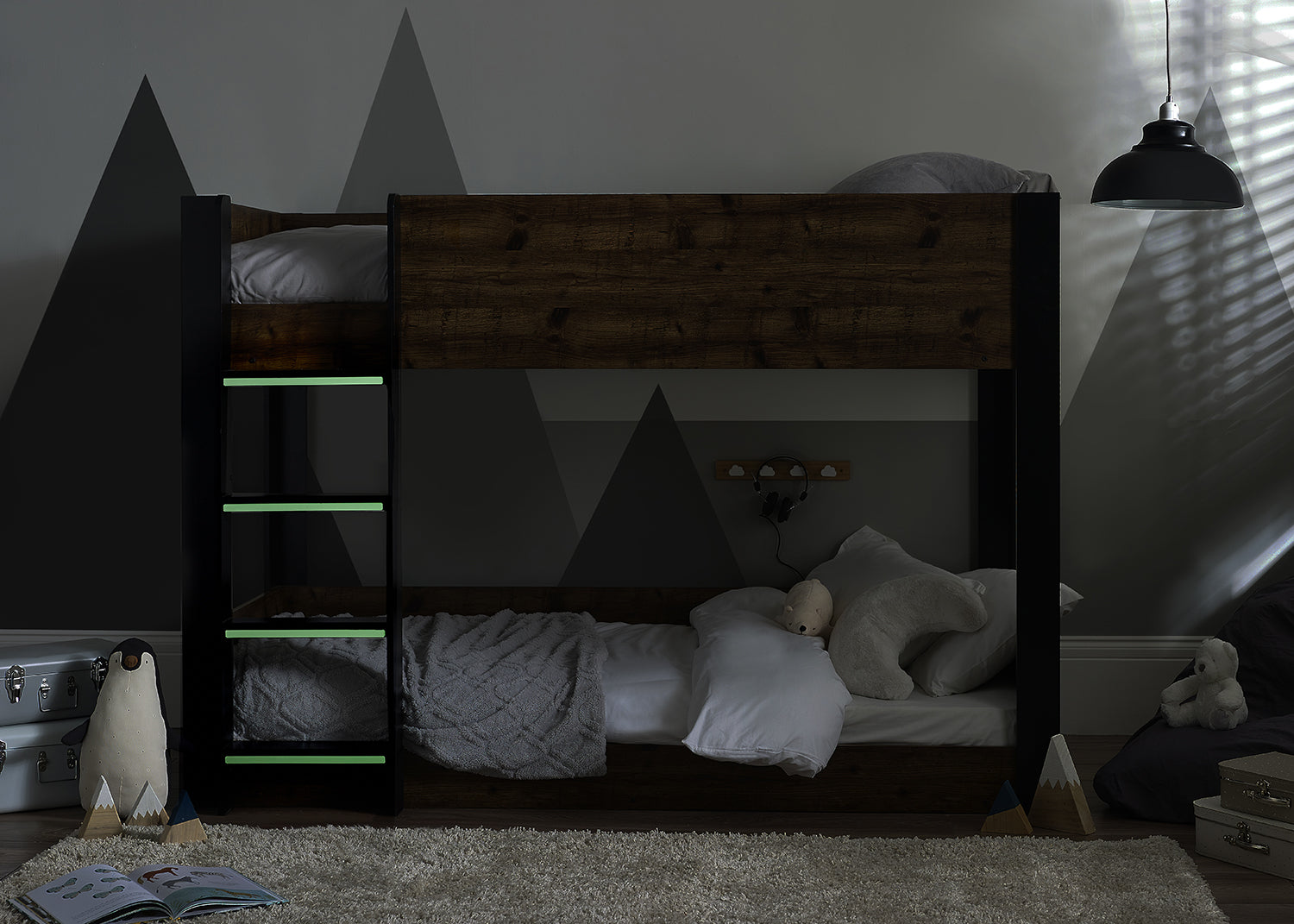 Julian Bowen Solomon Bunk Bed - Rustic And Black