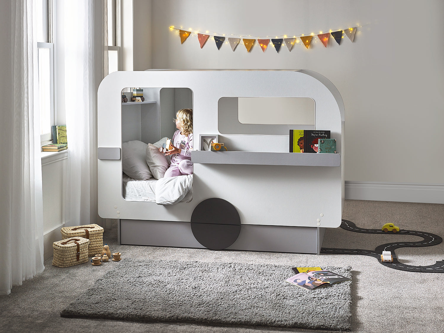 Julian Bowen Tourer Caravan Bed - Grey & White